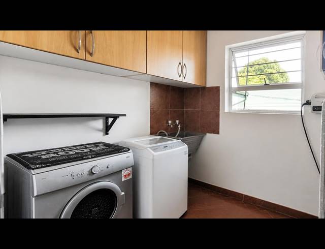 4 BEDROOM HOUSE FOR SALE IN BERGSIG